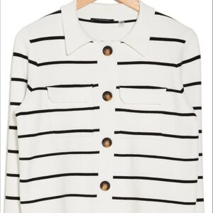 NWT  T Tahari Black and White cardigan